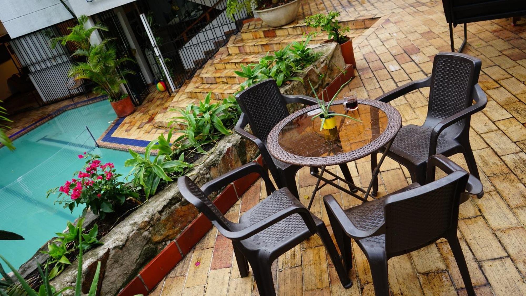 Casa Arq Hostal Cali Exterior photo
